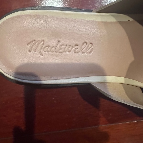 The Dixson Fisherman Mule from Madewell - Picture 7 of 8